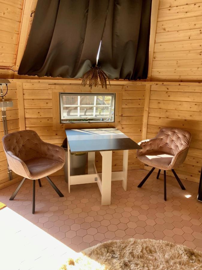 Luxe Finse Kota Met Jacuzzi En Saunabarrel De Zandhoef Eersel Exteriör bild