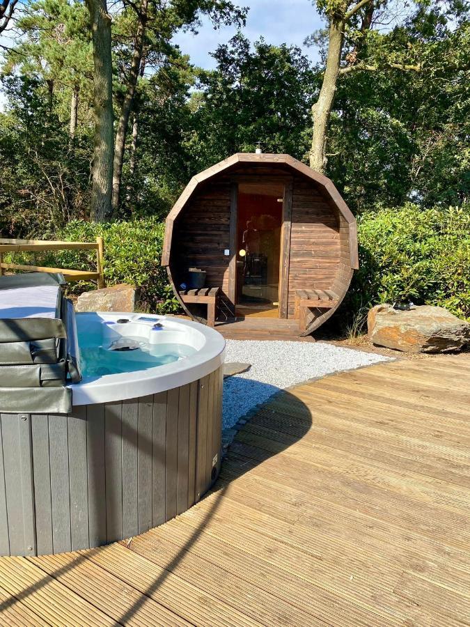 Luxe Finse Kota Met Jacuzzi En Saunabarrel De Zandhoef Villa Eersel Exteriör bild